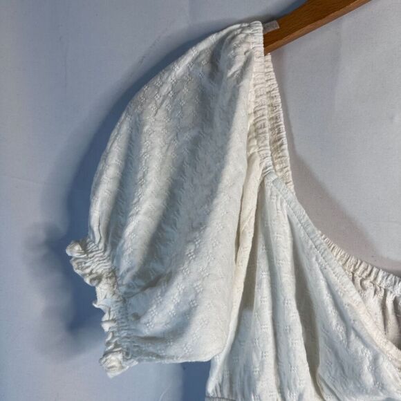 Billabong NWT White Smocked Waist Short Sleeve Vneck Crop Top Size Medium - Picture 3 of 10